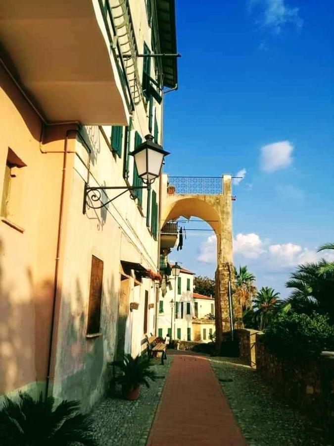 La Terrazza Bed and Breakfast Bordighera Exteriör bild