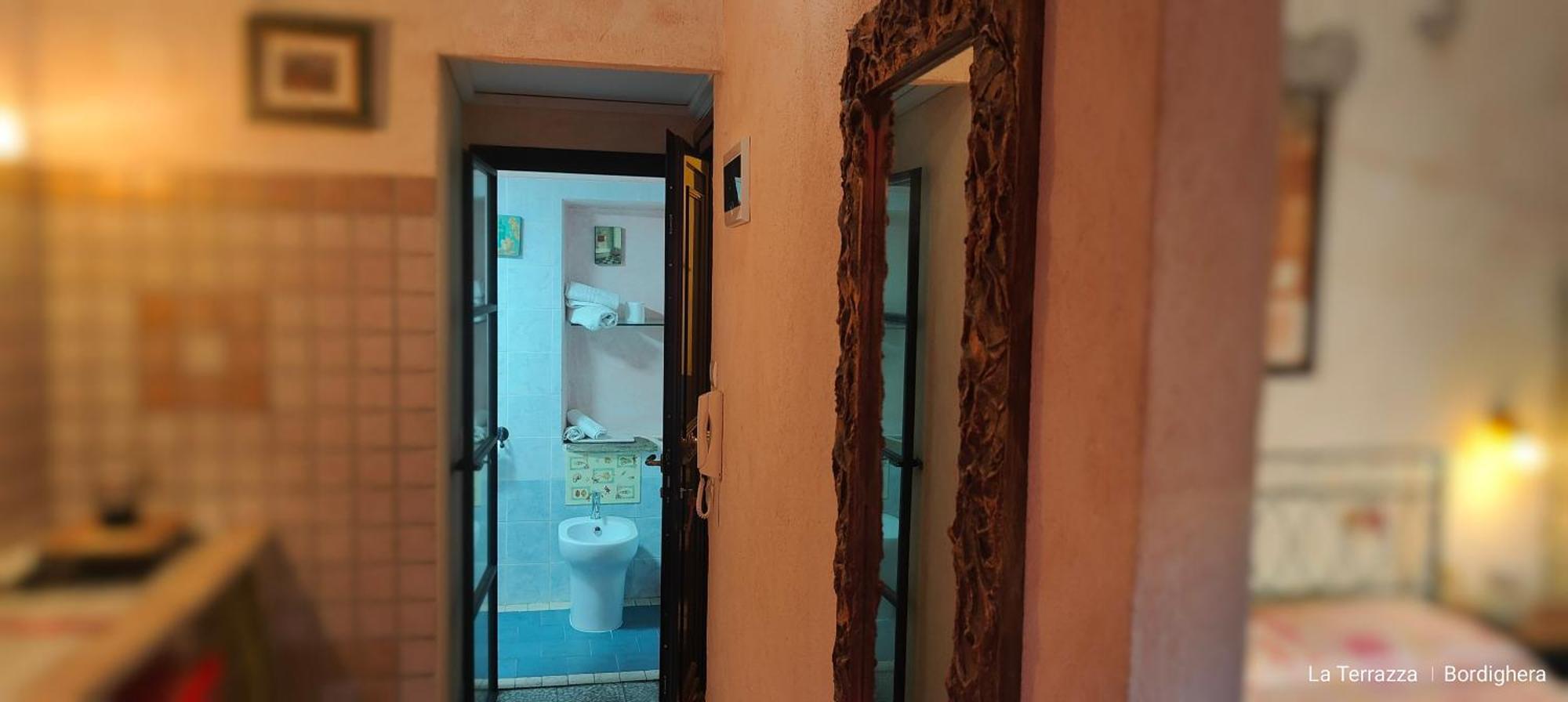 La Terrazza Bed and Breakfast Bordighera Rum bild